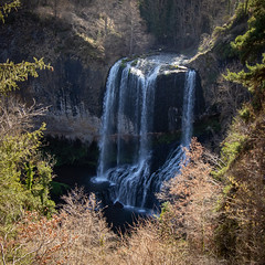 Vue sur la cascade - Photo of Le Puy-en-Velay
