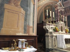 Pâques 2021, église ND-de-Nazareth (FR84,ORANGE)