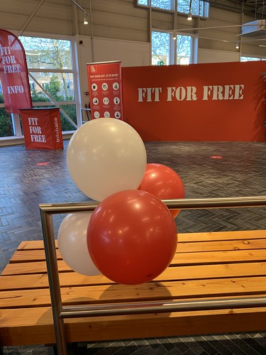 Ballontoef Opening FIT FOR FREE Spijkenisse