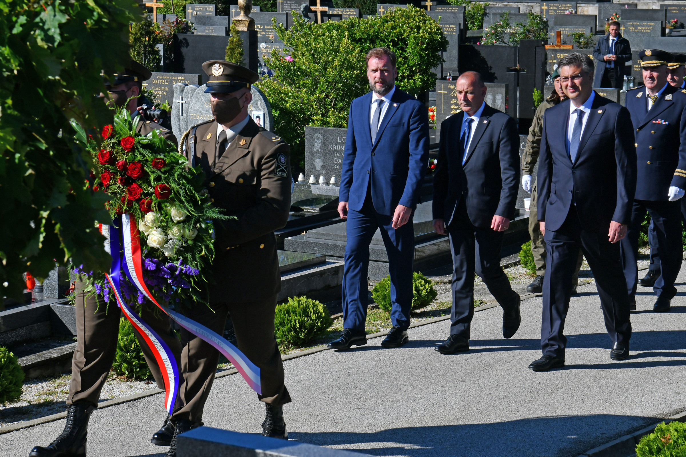 Svečano obilježavanje Dana Hrvatske vojske na groblju Mirogoj
