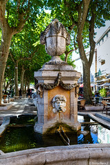 Cotignac: La fontaine des 4 saisons - Photo of Carcès