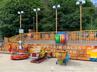 Photo 3 of 4 in the Pirates Cove Fun Park gallery