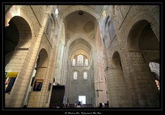 Église prieurale Sainte-Croix-Notre-Dame - La Charité-sur-Loire (Nièvre, Bourgogne, France) - Photo of Beffes