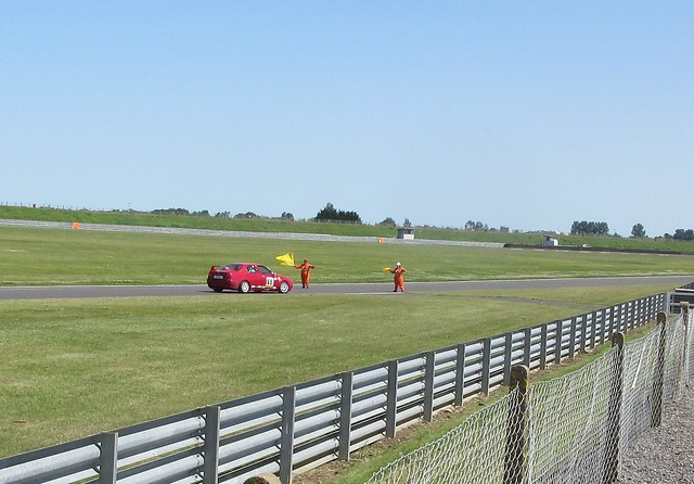 No full cool down lap these days on Snetterton 300