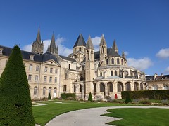 St-Étienne de Caen - Photo of Esquay-Notre-Dame