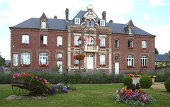 Mairie de La Neuville-du-Bosc - Photo of Saint-Amand-des-Hautes-Terres