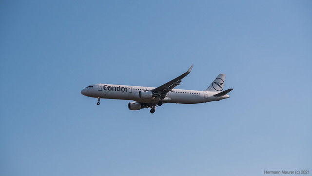 Condor DE 142 Flight Status - SpotterLead