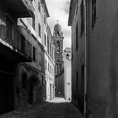 Clocher de la collégiale à Speloncato, Corse - Photo of Olmi-Cappella