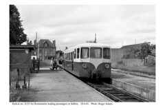 Salbris. Railcar no. X223 for Romorantin loading passengers. 20.6.63 - Photo of Souesmes