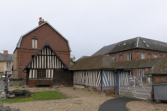 Maison de Charité (Cimetière de Giverville) - Photo of Fresne-Cauverville