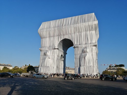 Christo et Jeanne-Claude, L'Arc de Triomphe, Wrapped, 1961 – 2021