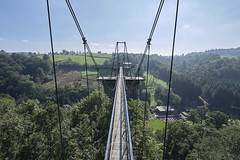 Viaduc de la Souleuvre - La passerelle d'accès aux sauts - Photo of Le Mesnil-Auzouf