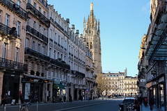 Rue Dufour Dubergier avec Tour Pey Berland - Photo of Bordeaux