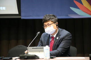 Dr. Seunghyun Cho