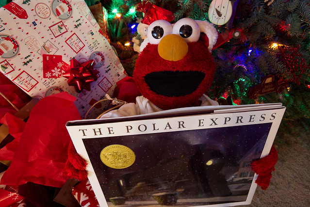 December 16 - Elmo's favorite Christmas book