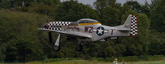 Mustang Take Off - Photo of Voisenon