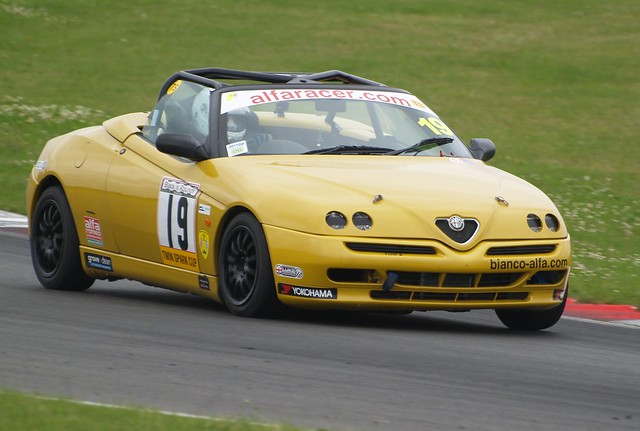 The Spider in action at Snetterton 2017