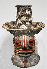 Masque kandanji, Tshokwe (Musée du quai Branly, Paris)