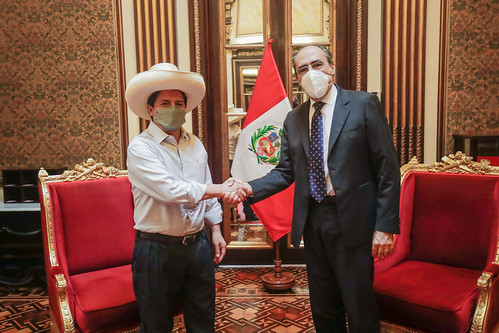 Jefe de Estado, Pedro Castillo, se reúne con el embajador de España en el Perú, Alejandro Alvargonzález.