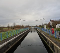 Le Rieu, le canal de l'Espierre - Photo of Croix
