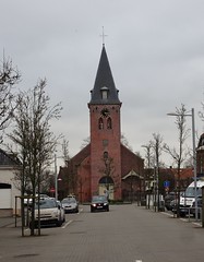 Leers-Nord Église l'église Saint-Vaast. - Photo of Croix
