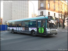 Irisbus Agora Line – RATP (Régie Autonome des Transports Parisiens) / STIF (Syndicat des Transports d'Île-de-France) n°8318 - Photo of Gentilly