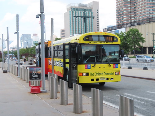 20210628 101 NY Waterway bus