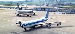 4X-ATX Boeing 707-358C  El Al Israel Airlines and JY-AGC  Lockheed L-1011-385-3 TriStar 500 - Royal Jordanian Airlines ORY 170590