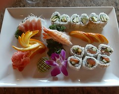 20220424_183511.jpg_Sushi, a meal. Pacific Rim Rest.
