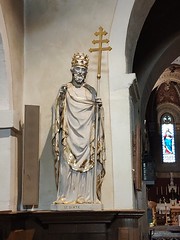 statue Saint Sixte, intérieur de la basilique Sainte Philomène (Ars-sur-Formans,FR01) - Photo of Pommiers