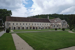 Abadia de Fontenay - Photo of Saint-Germain-lès-Senailly