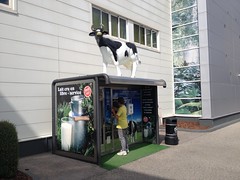 distributeur de lait cru (SAINT-MARCELLIN,FR38) - Photo of La Motte-Fanjas