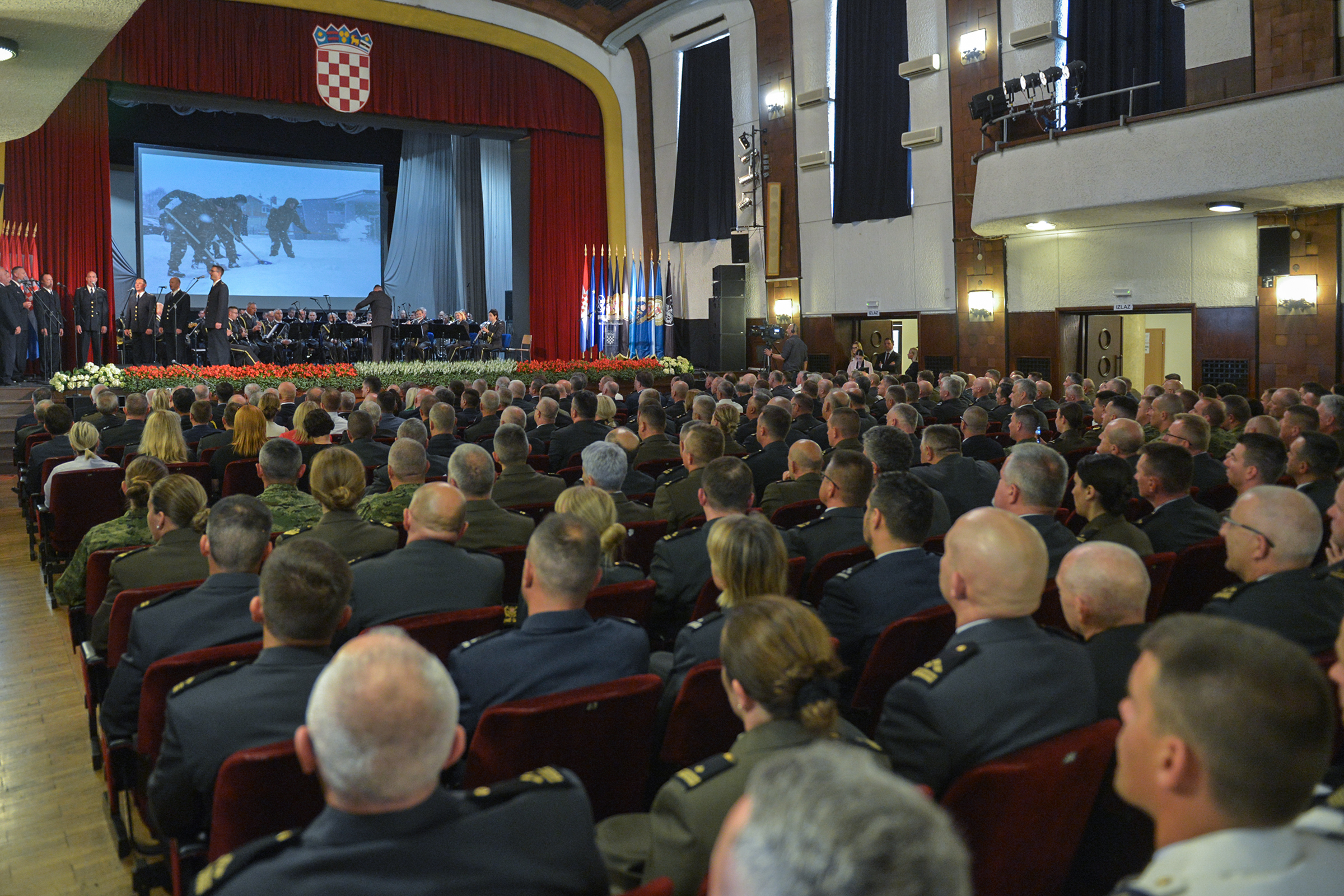Povodom 31 godine Hrvatske vojske održana svečana akademija