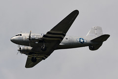 Douglas DC-3 - Photo of Lardy