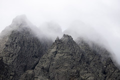 Misty Peaks 2 - Photo of Orto
