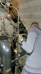 Démontage du moteur Ruston - Photo of Crécy-la-Chapelle