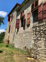 Back exterior of chateau: Chateau de Trenquelleon, Feugarolles