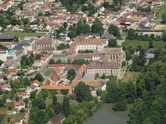 Overview of the town of Juilly, France, from flight Air France 1619 from Frankfurt (FRA) to Paris (CDG) - Photo of Ève