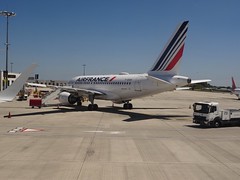 Air France A318-111, F-GUGO, MSN 2951 (11/2006), as AF 1822 Paris (CDG) - München (MUC), Flight Time: 1:05 - Photo of Montgé-en-Goële