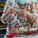 油麻地：利和秤號 Lee Wao Scales (90年老店)．何太在銷售以外時間製作秤砣繩子