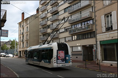 Irisbus Cristalis ETB 12 (Electric Trolley Bus) – STCL (Société de Transports en Commun de Limoges Métropole) / TCL (Transports en Commun de Limoges) n°102 - Photo of Le Palais-sur-Vienne