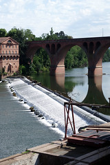 Bridge and weir - Photo of Cagnac-les-Mines