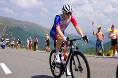 Tour de France - Photo of Illier-et-Laramade