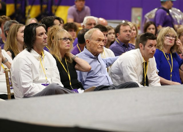 Maravich statue unveiling at LSU by Jonathan Mailhes (11)