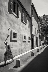 In the Sunny Street - Photo of Montpellier