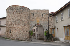Porte du Buis et sa Tour - Photo of Neulise