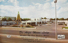 Albuquerque, NM - vintage postcard of the De Anza Motor Lodge on U.S. 66 - 1950's