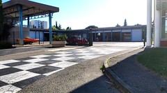 voie d'urgence du Centre de secours principal (ORANGE,FR84) - Photo of Montfaucon