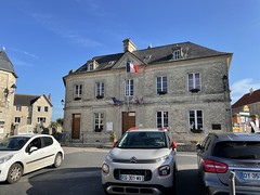 Town hall, Sainte-Marie-du-Mont - Photo of Beuzeville-au-Plain