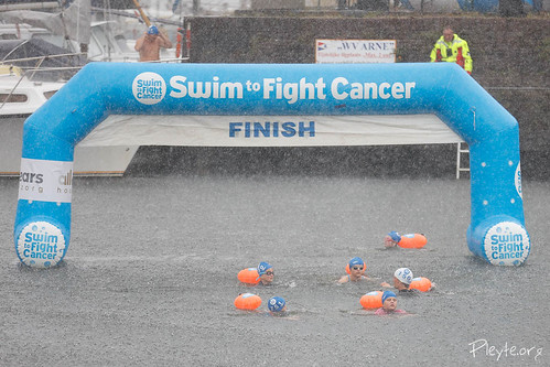 Swim to fight cancer 2022<br/>120 foto's 